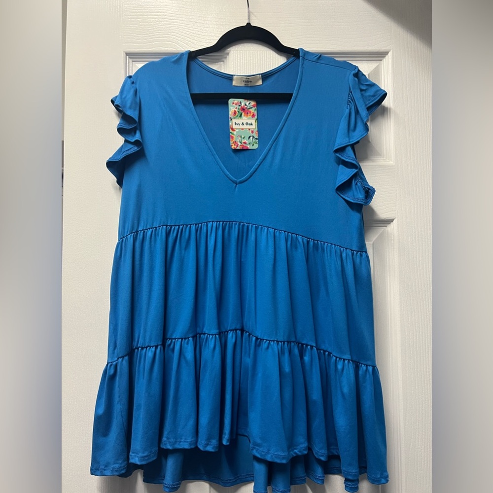 Entro blue top